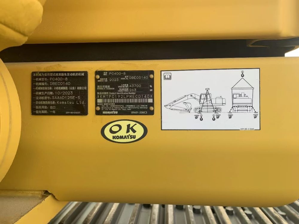 Komatsu PC400-8