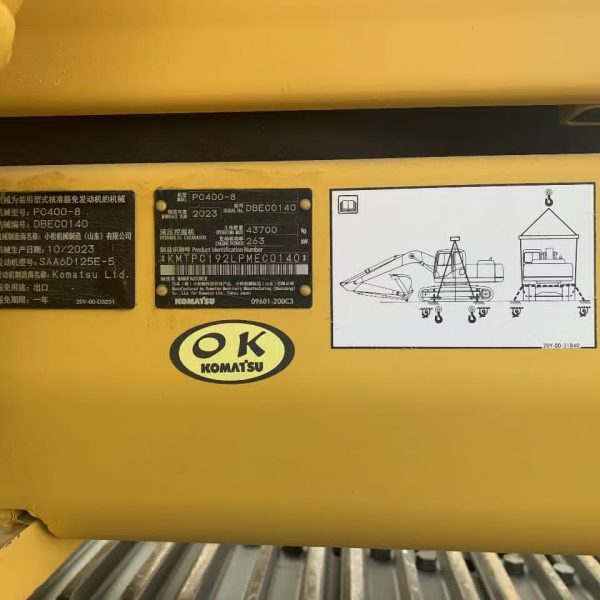 Komatsu PC400-8