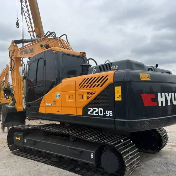 Hyundai R220-9S