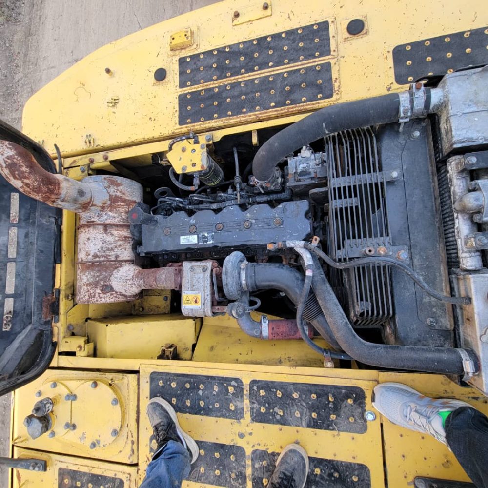 Komatsu PC220-8MO - Image 3