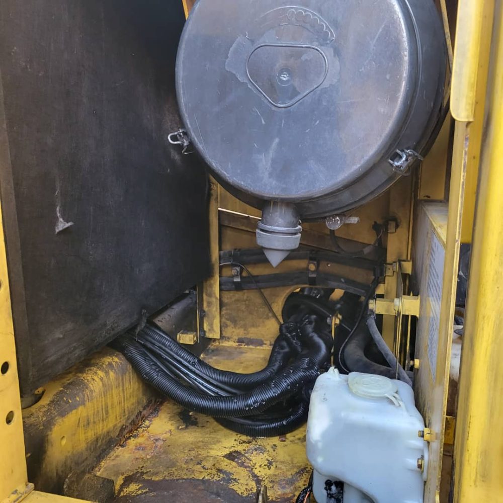 Komatsu PC220-8MO - Image 5
