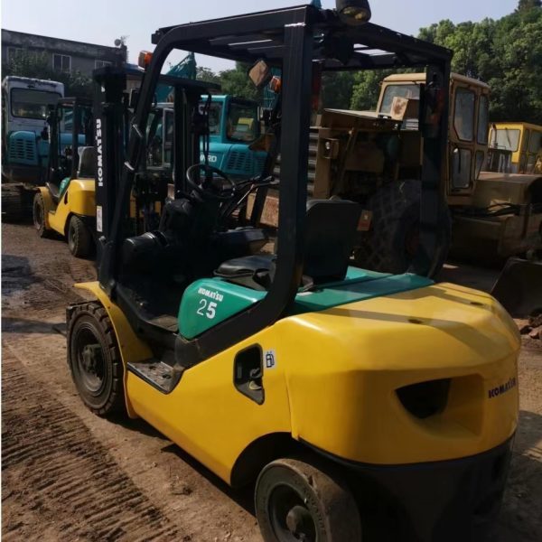 Komatsu Forklift FD2.5T-16