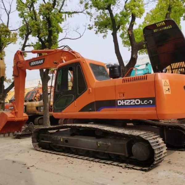 Doosan Excavator DH220LC-7