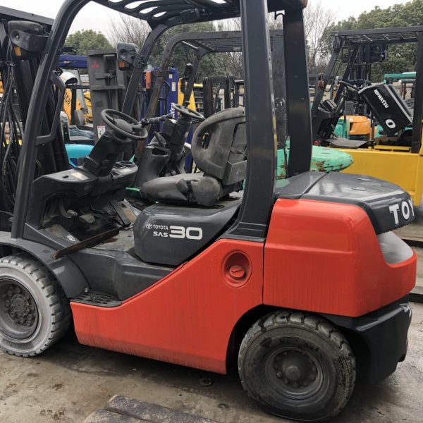 Toyota Forklift 8FD30