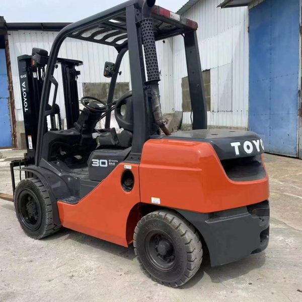 Toyota Forklift 8FD30