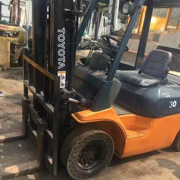 Toyota Forklift 7FD30