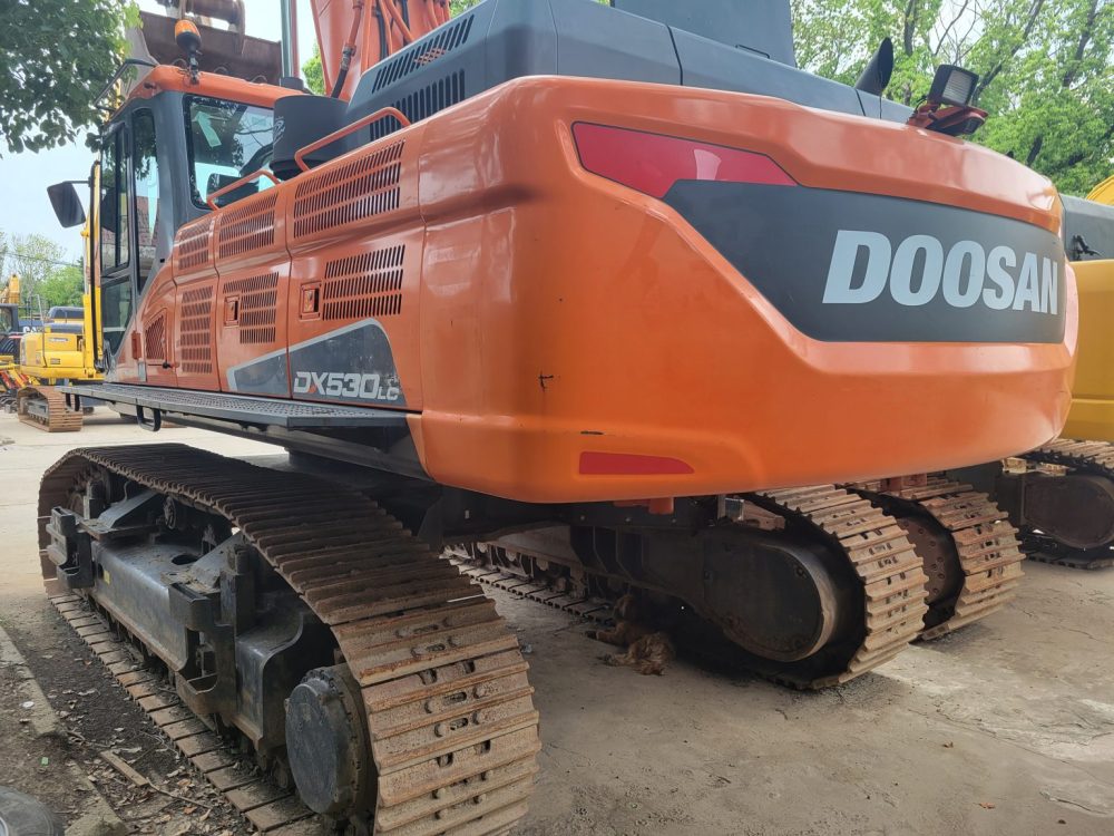 Doosan Excavator DX530LC