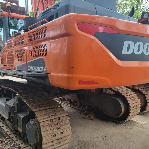 Doosan Excavator DX530LC