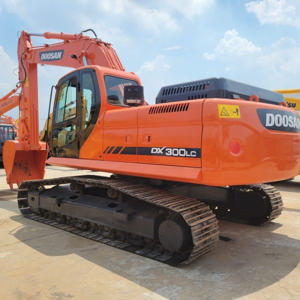 Doosan Excavator DX300LC