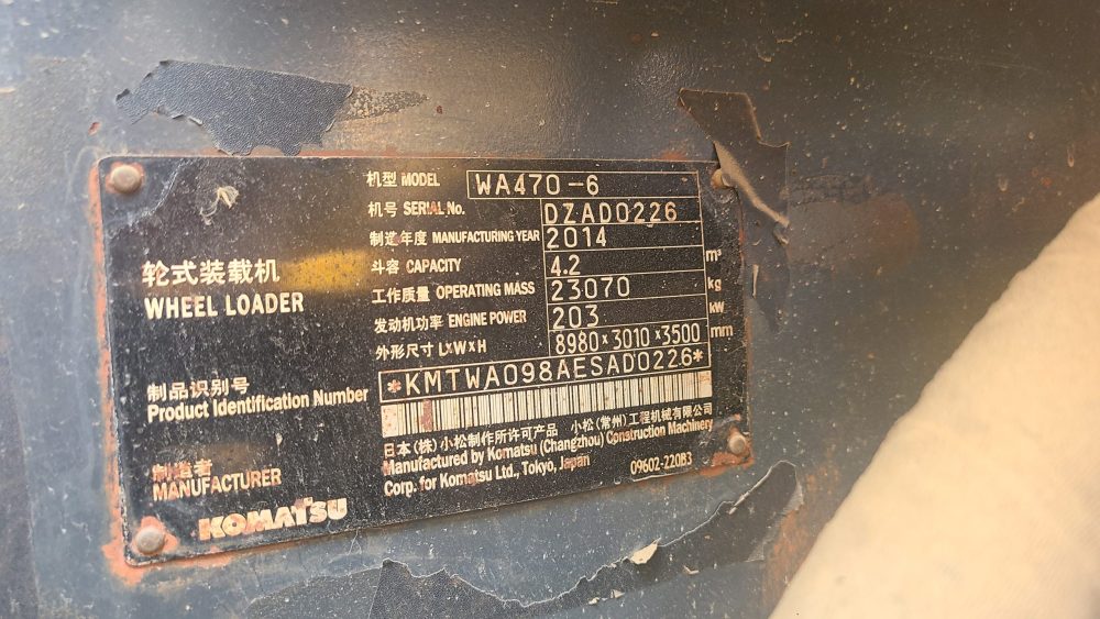 Komatsu WA470-6 Loader original color manufacture year 2014 perfect condition best quality - Image 6