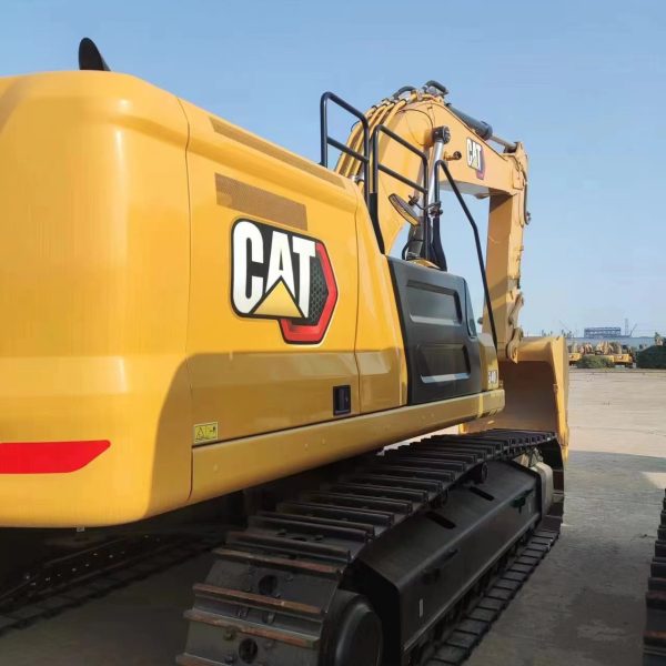 Caterpillar 340 Used Excavator mad year 2023 - Powerful Performance and Reliability