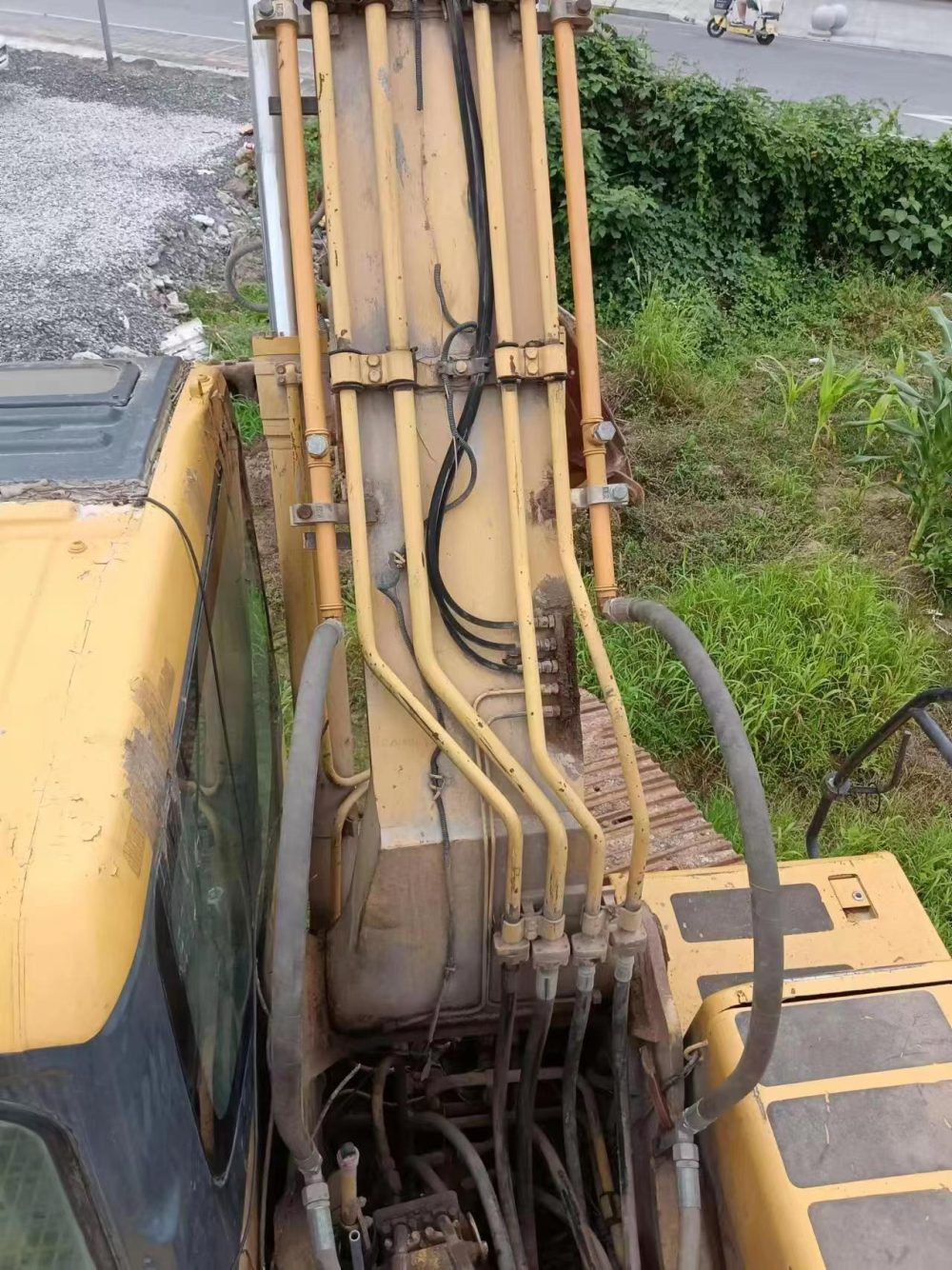 Komatsu PC220-7 2008 Used Excavator - Excellent Performance - Image 12