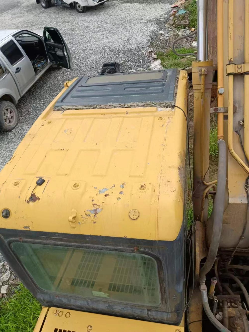 Komatsu PC220-7 2008 Used Excavator - Excellent Performance - Image 11