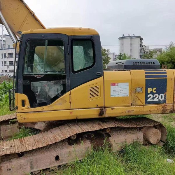 Komatsu PC220-7 2008 Used Excavator - Excellent Performance