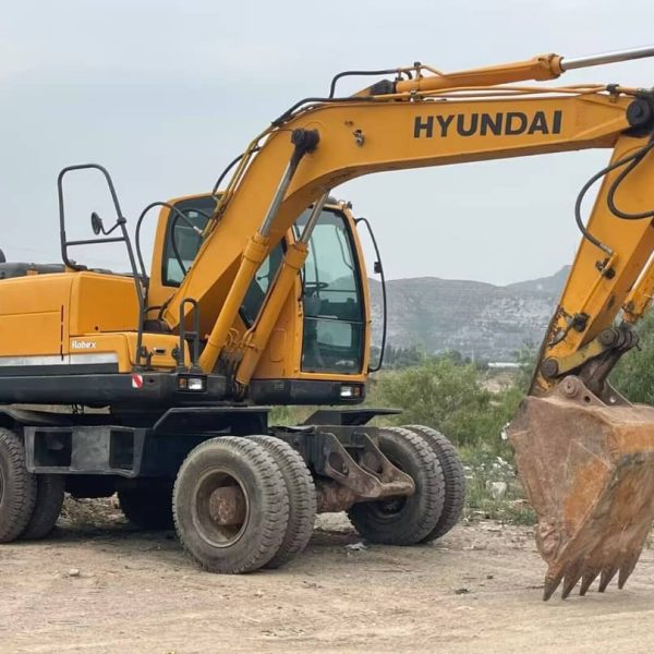 Hyundai 150w-9 2018 excavator used machine ready for shipping